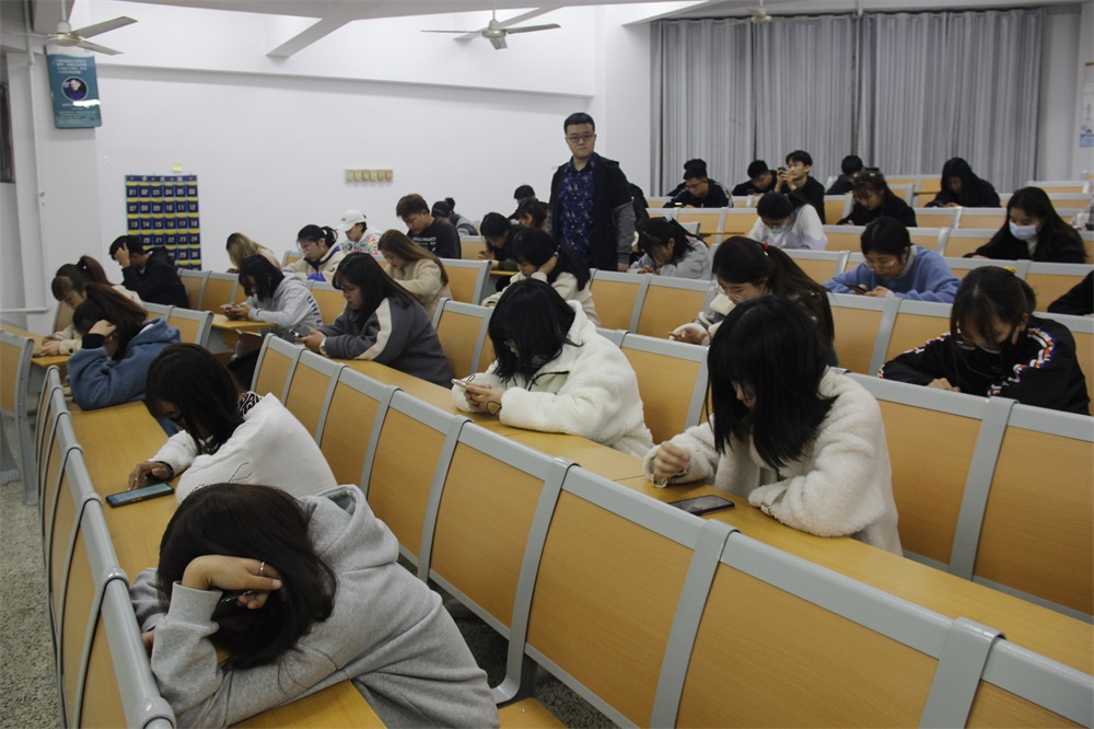 足球比分预测