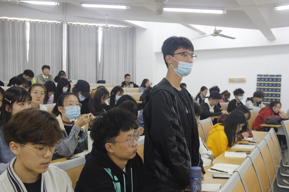 足球比分预测