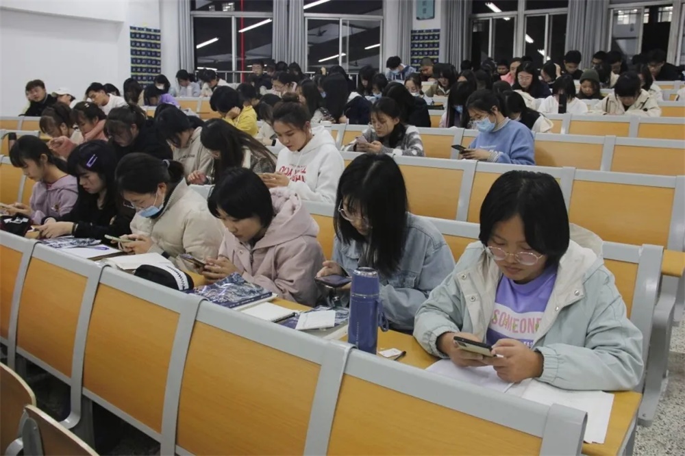 足球比分预测