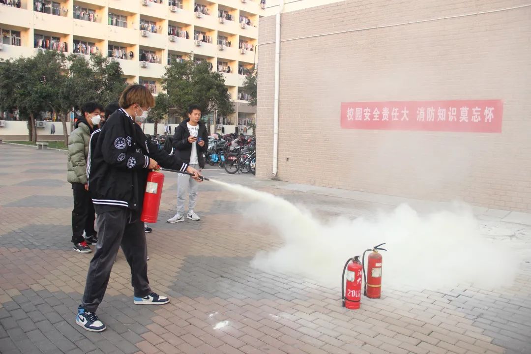 足球比分预测