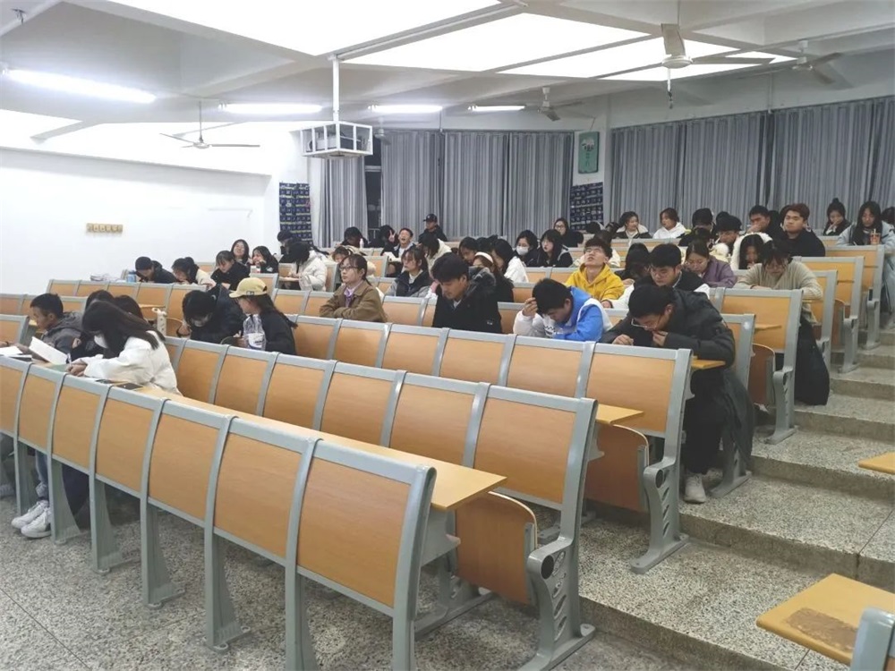 足球比分预测