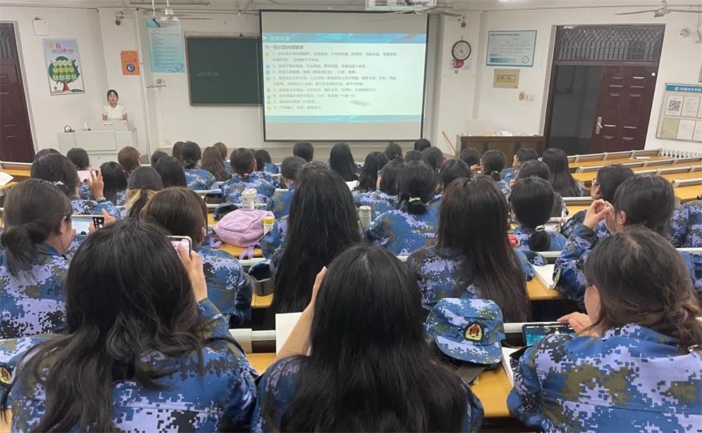 足球比分预测