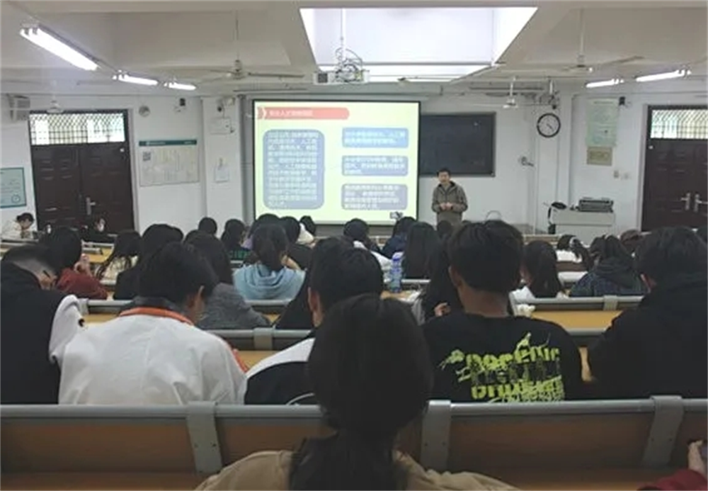 足球比分预测