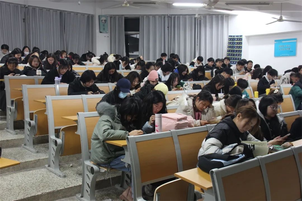 足球比分预测