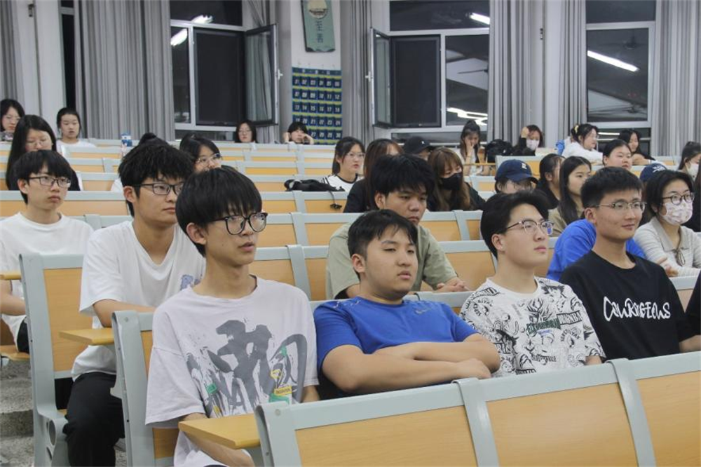 足球比分预测