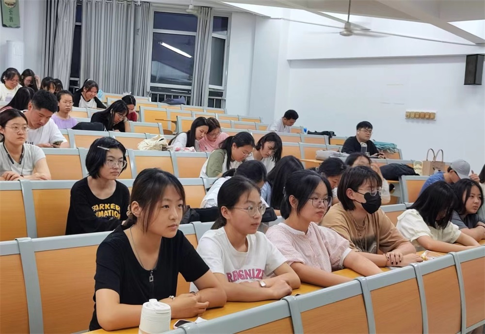 足球比分预测